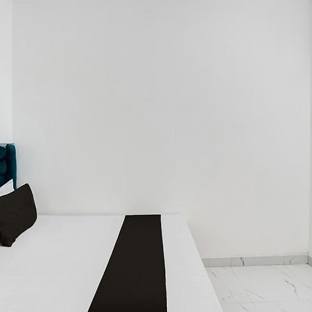 Super Hotel O Burari Νέο Δελχί Εξωτερικό φωτογραφία